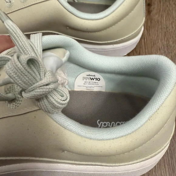 Allbirds • Plant Pacer Shoes - Picture 8 of 8